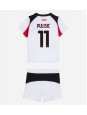 Billige AC Milan Christian Pulisic #11 Bortedraktsett Barn 2025-26 Kortermet (+ Korte bukser)